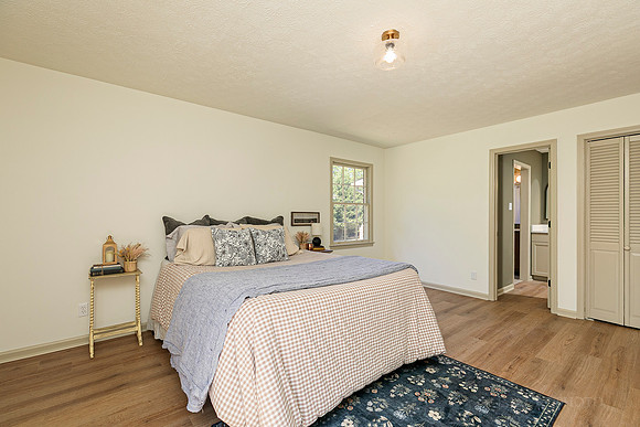 3554 Geralding St-31