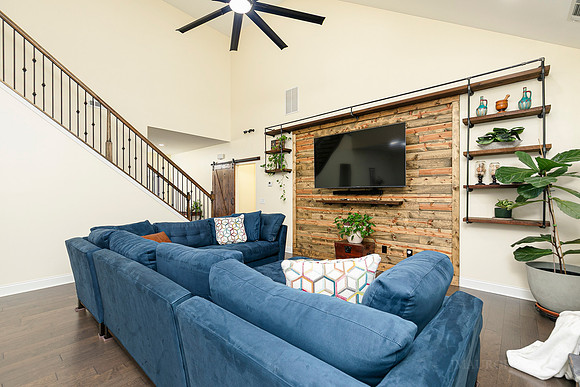 129 Unicoi Way-10