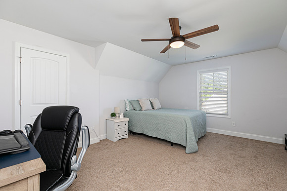 129 Unicoi Way-33