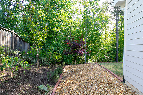 129 Unicoi Way-39