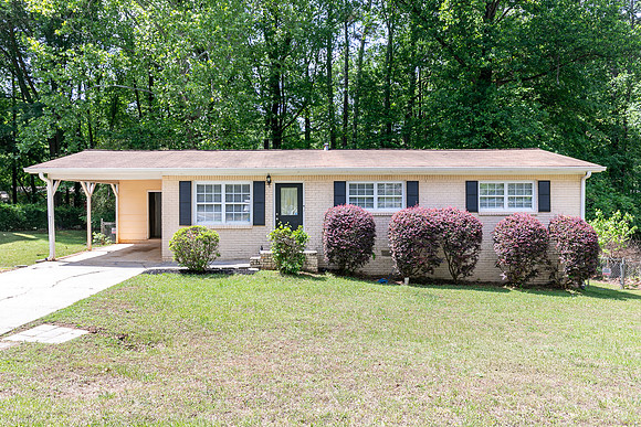 1898 Live Oak Dr-1
