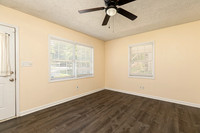 1898 Live Oak Dr-6