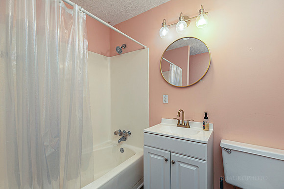 1898 Live Oak Dr-22