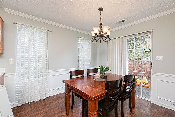 2812 Amhurst Way-14