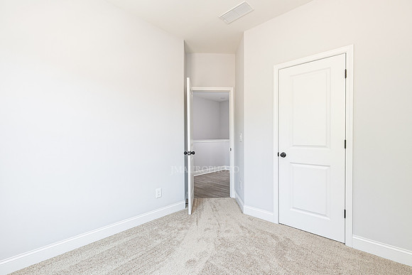 Bedroom 2-2