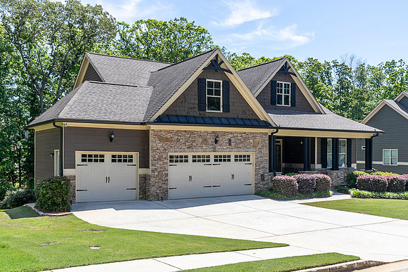 601 Hanover Dr-3