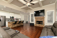 601 Hanover Dr-9