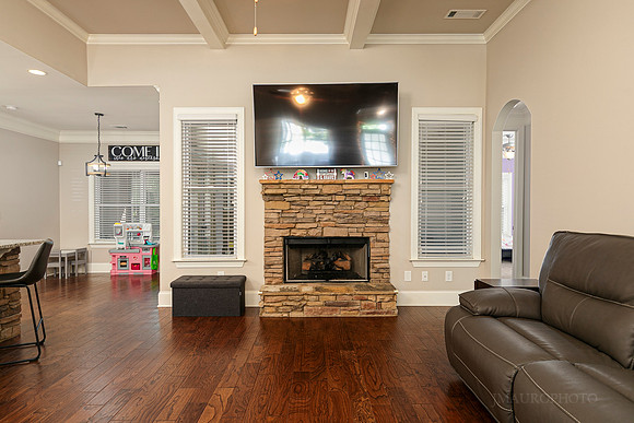 601 Hanover Dr-10