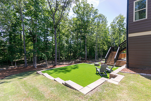 601 Hanover Dr-48