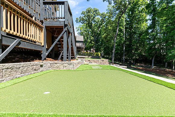 601 Hanover Dr-49