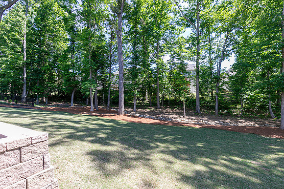 601 Hanover Dr-55