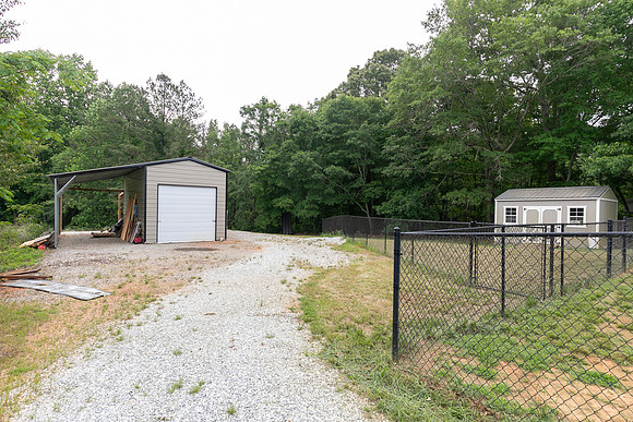2028 Highway 211-40
