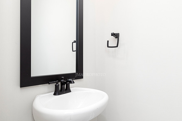 Powder Room-1