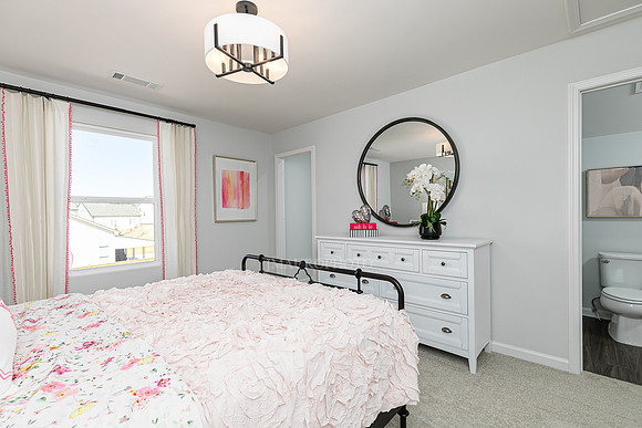 Bedroom 4-2