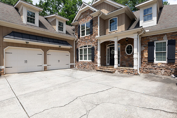 5674 Hollowbrook Lane-4