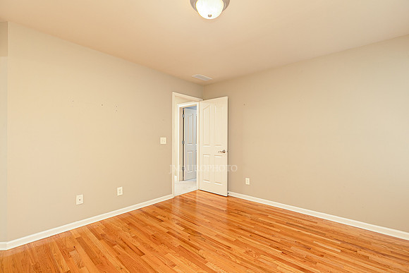 5674 Hollowbrook Lane-41