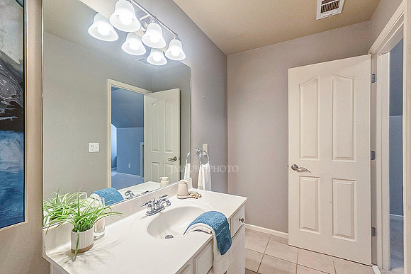 5674 Hollowbrook Lane-46
