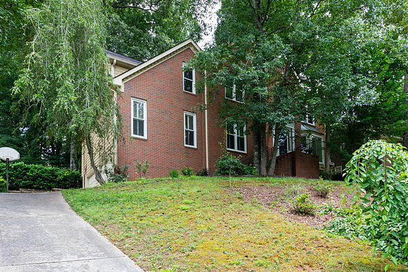 3077 Milford Chase Dr-4