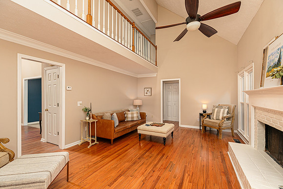 3077 Milford Chase Dr-17
