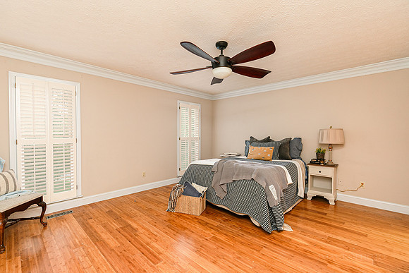 3077 Milford Chase Dr-21