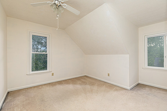 3077 Milford Chase Dr-30
