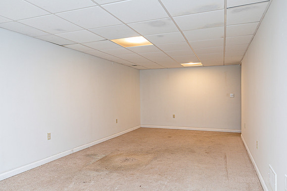 3077 Milford Chase Dr-35