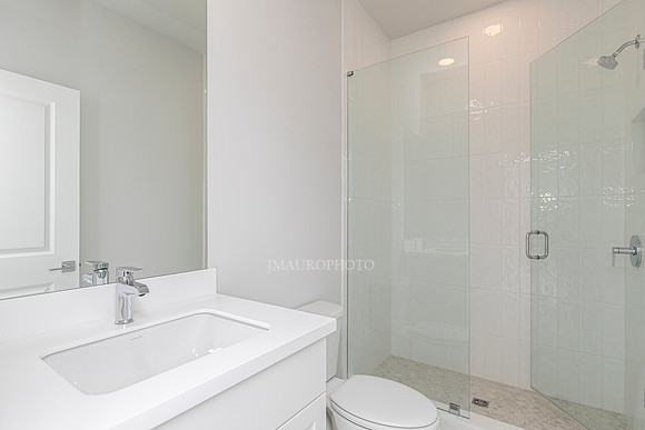 Antoinette Classic-39