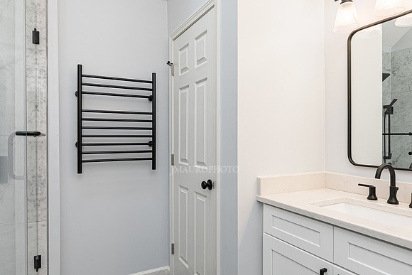 Master Bath-10