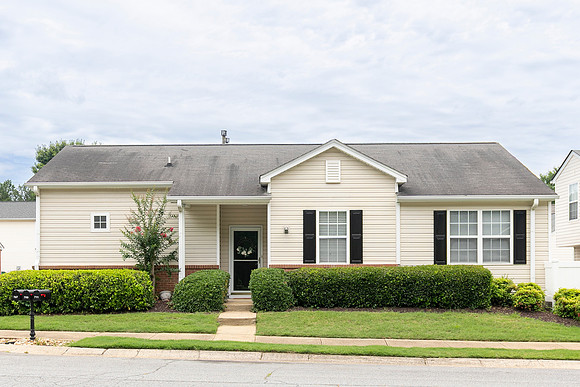 707 Bedford Ct-1
