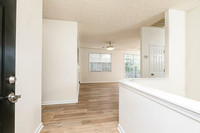 707 Bedford Ct-5