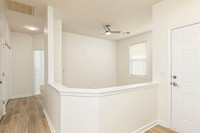 707 Bedford Ct-6