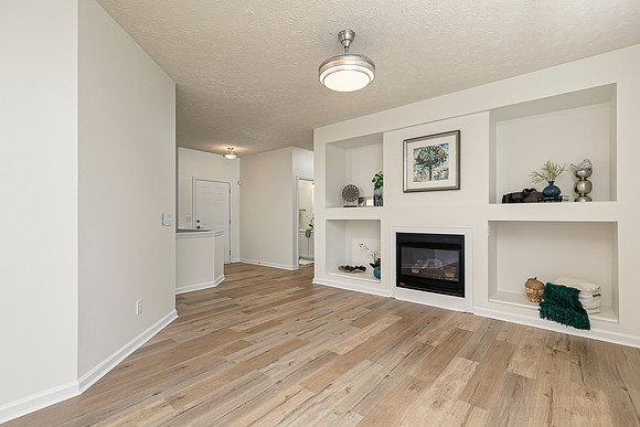 707 Bedford Ct-12