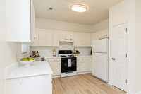 707 Bedford Ct-16