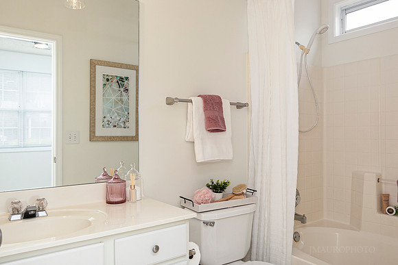 707 Bedford Ct-22