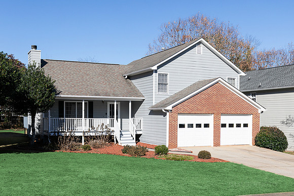 5216 Glendoara Ct-2