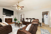 5216 Glendoara Ct-3