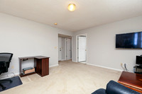 5216 Glendoara Ct-12