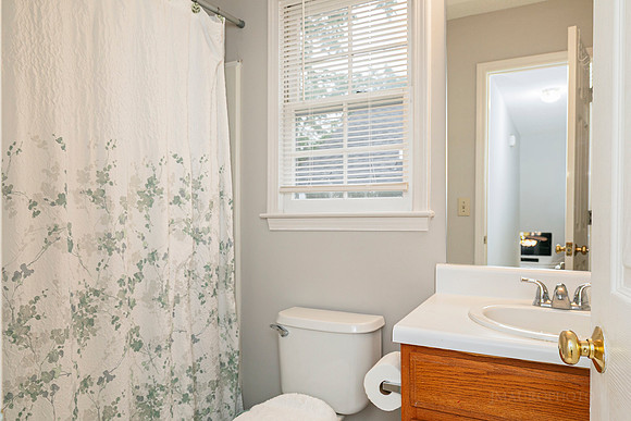 5216 Glendoara Ct-23