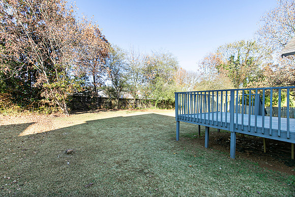 5216 Glendoara Ct-26