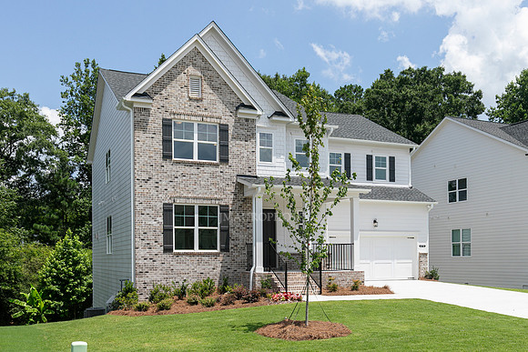Hillside Traditional-3