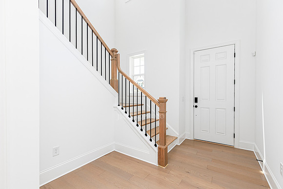 Hillside Traditional-6