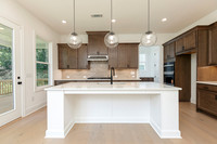 Hillside Traditional-18