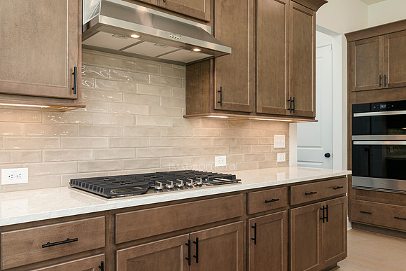 Hillside Traditional-22