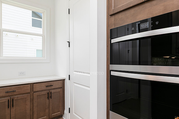 Hillside Traditional-24