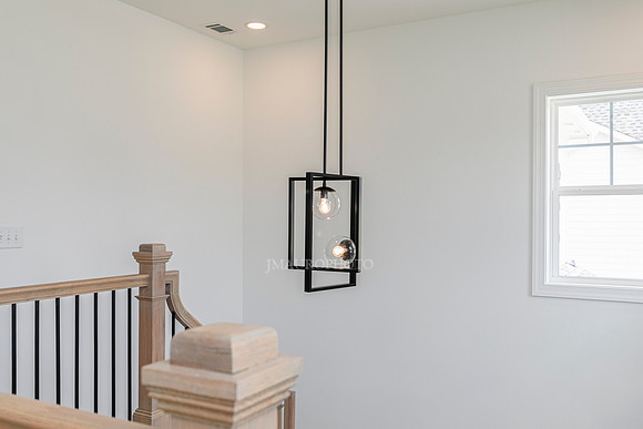 Hillside Traditional-28