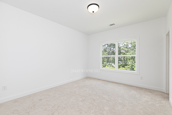 Hillside Traditional-37