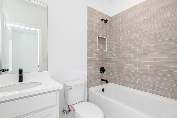 Hillside Traditional-39