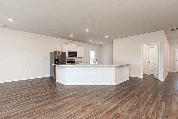 Family Room-3