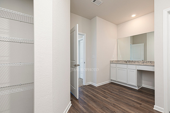 Master Bath-3