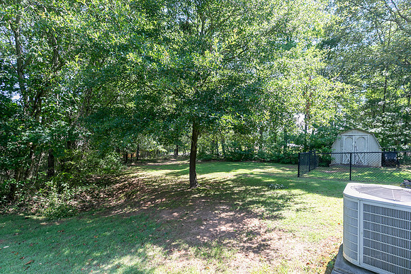 5021 River Rock Way-28